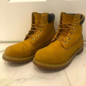 TIMBERLAND Women’s Premium Waterpoof Boot